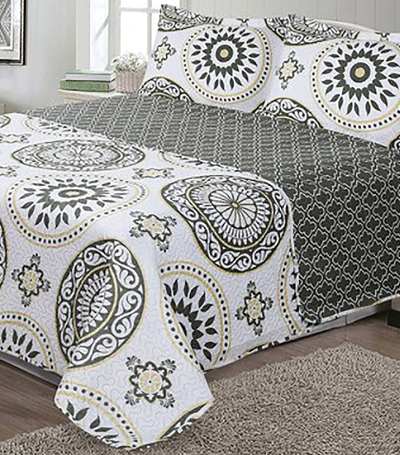 home & main charlotte printed faux quilt set king