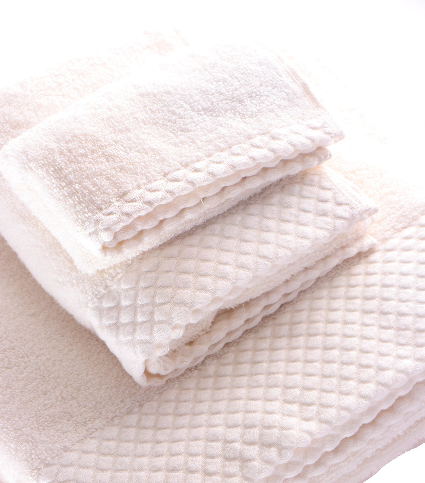 rustans home white bath towel