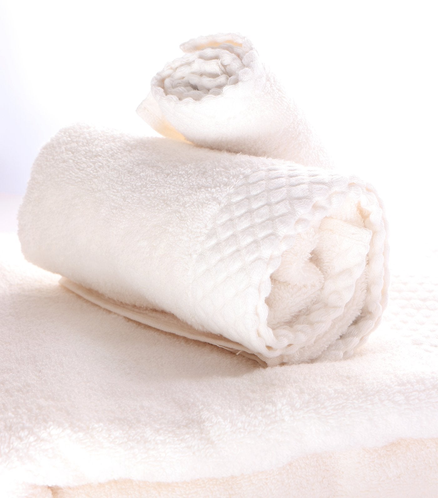 rustans home white hand towel