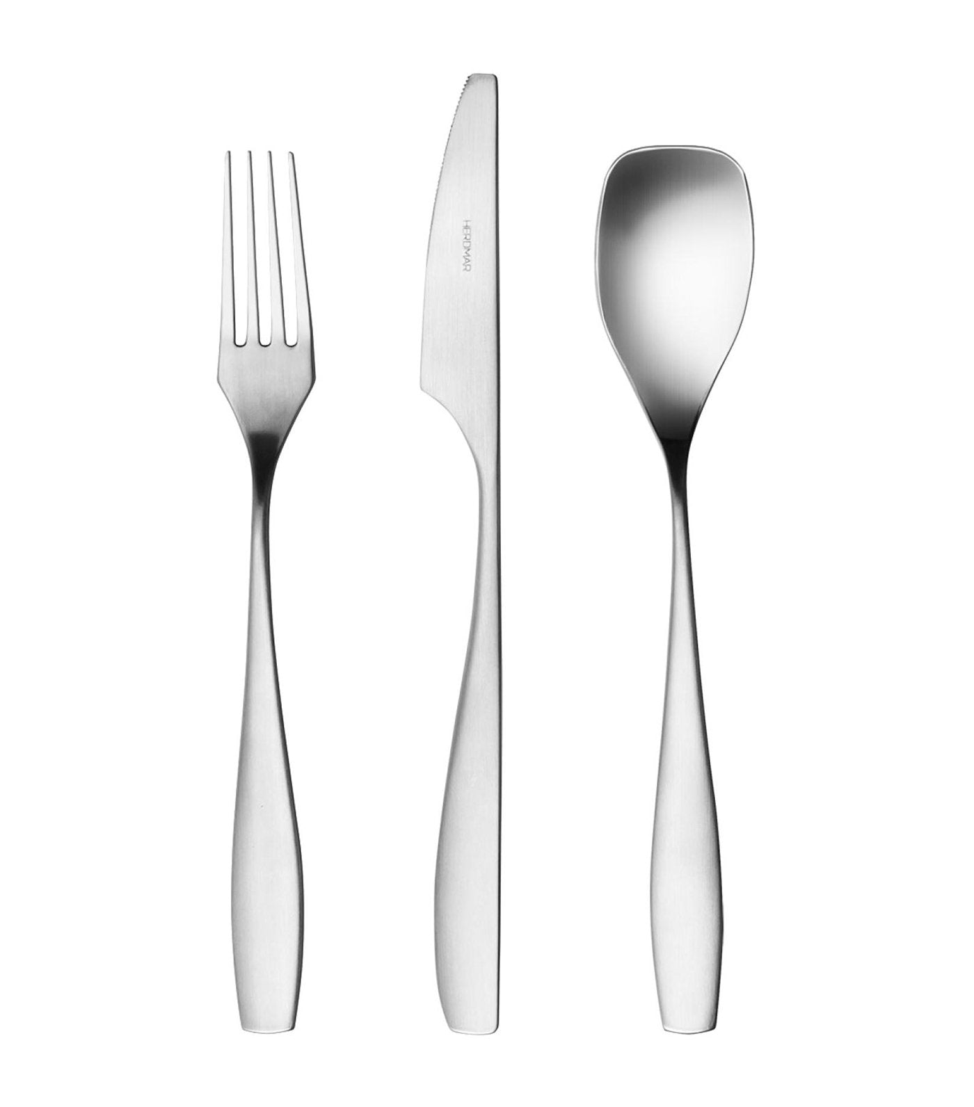 herdmar lizz 24-piece flatware set with matte finish and wood canteen